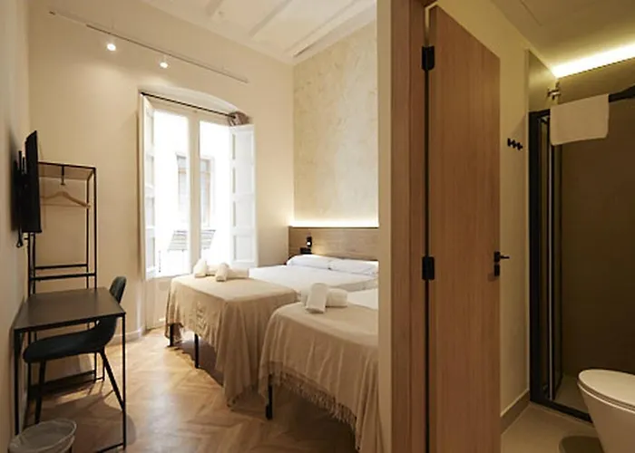 Hostal Parisien