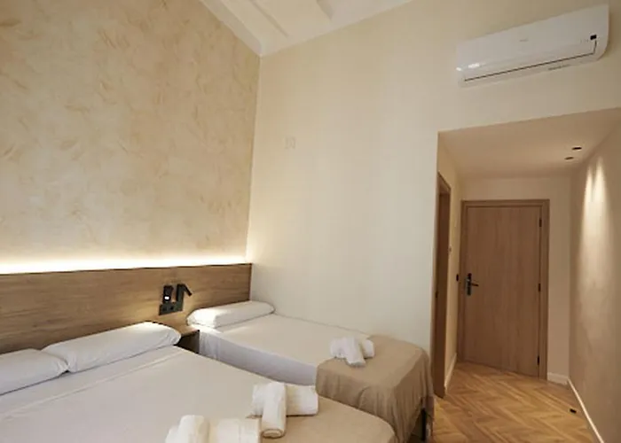 Hostal Parisien